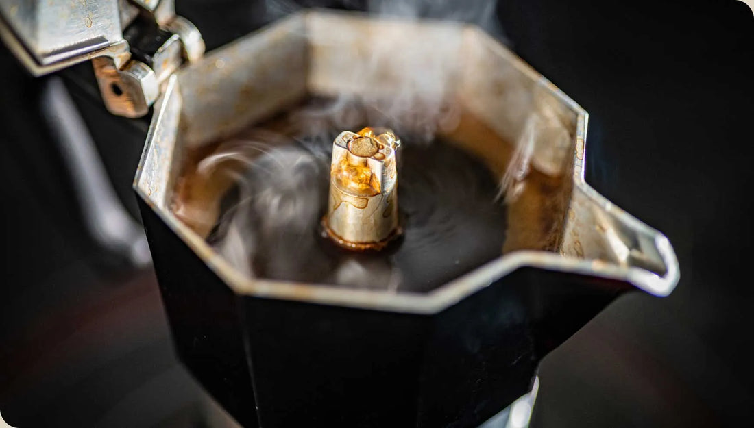 How the Moka works: lift the lid and discover all its secrets