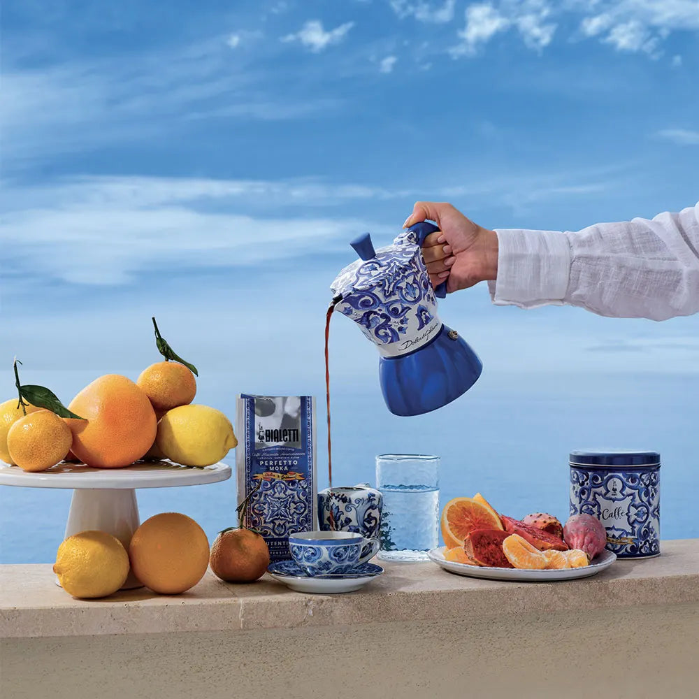 Bialetti - Moka Induction 6  Cups D&G Blu Mediterraneo